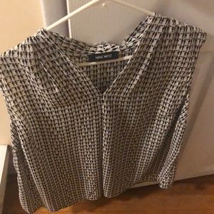 1X Women’s Nine West blouse